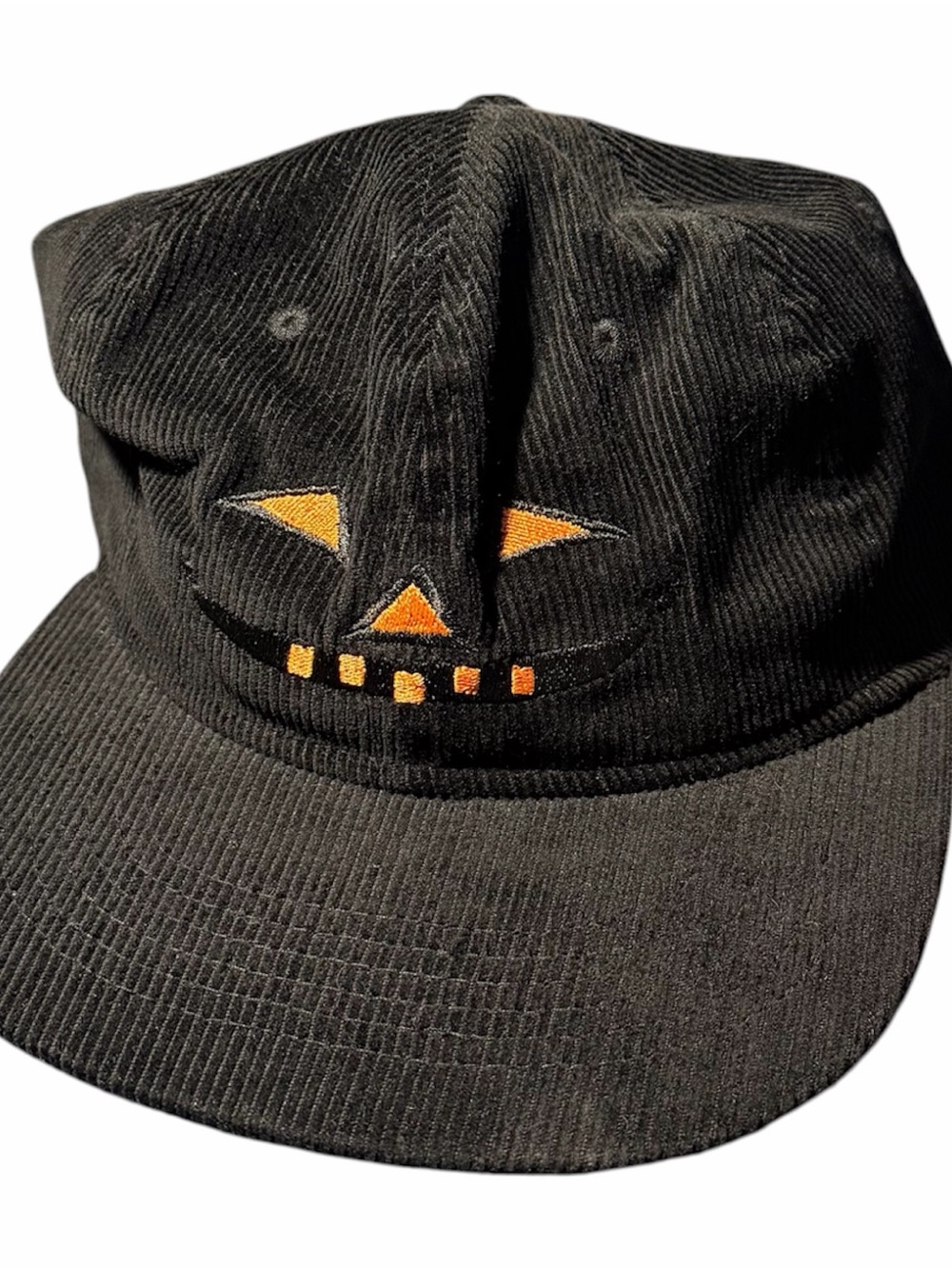 Major Crimes Division -  Smiles Jack // Retro inspired corduroy cap